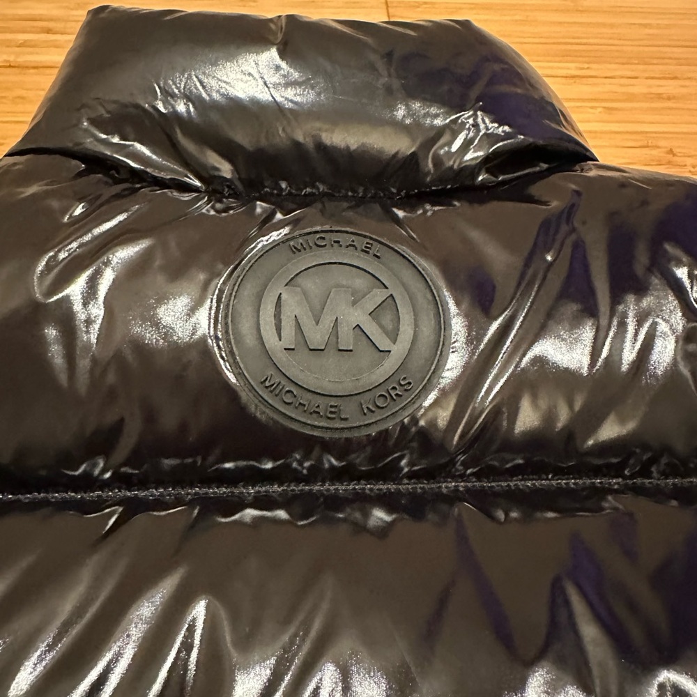 Michael Kors Down Puffer Vest Size Small - Picture 5 of 12